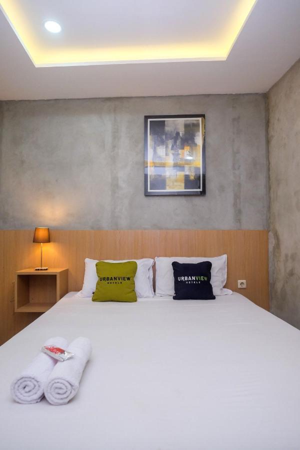 Urbanview Hotel Syariah Artamara Tegal By Reddoorz Zewnętrze zdjęcie