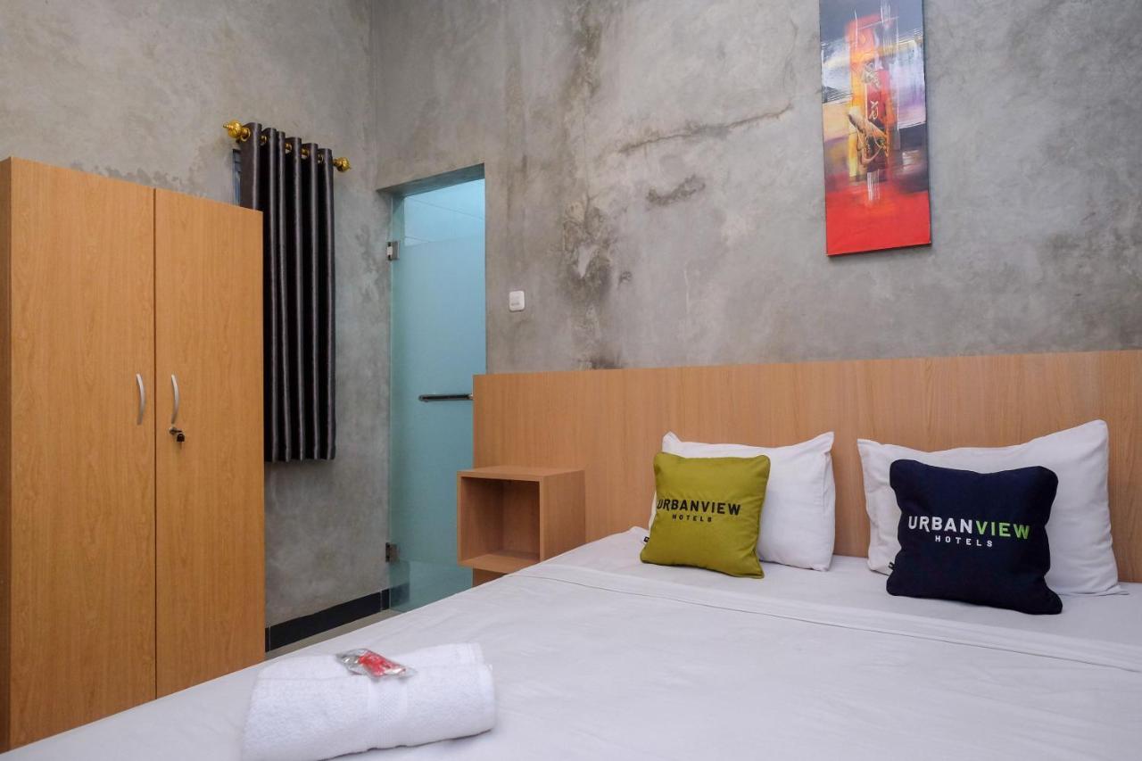 Urbanview Hotel Syariah Artamara Tegal By Reddoorz Zewnętrze zdjęcie