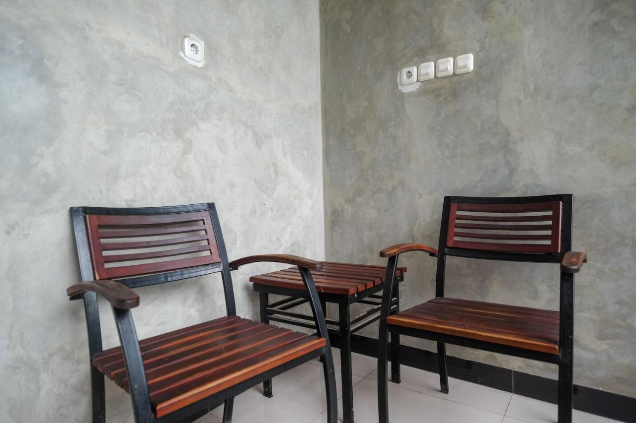 Urbanview Hotel Syariah Artamara Tegal By Reddoorz Zewnętrze zdjęcie