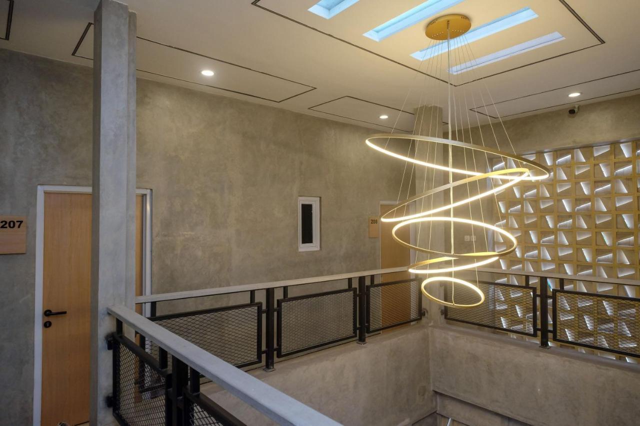 Urbanview Hotel Syariah Artamara Tegal By Reddoorz Zewnętrze zdjęcie